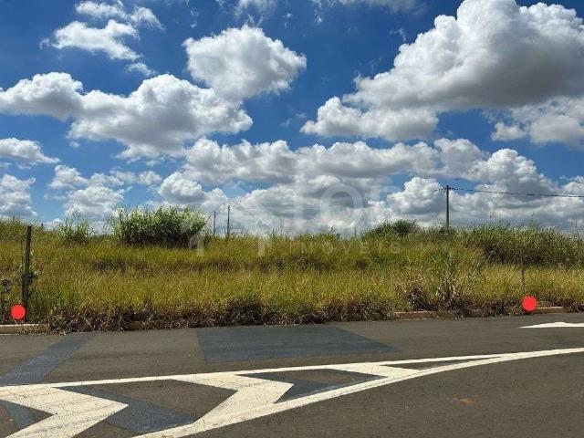 Terreno / Lote para Venda em São Carlos/SP Jardins do Porto