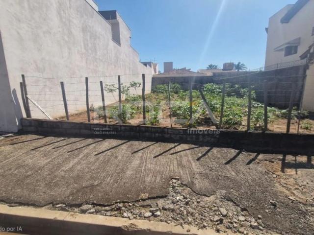 Terreno / Lote para Venda em São Carlos/SP Planalto Paraíso