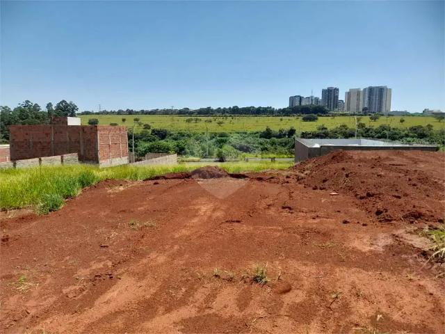 Terreno / Lote para Venda em São Carlos/SP Residencial Salto do Monjolinho