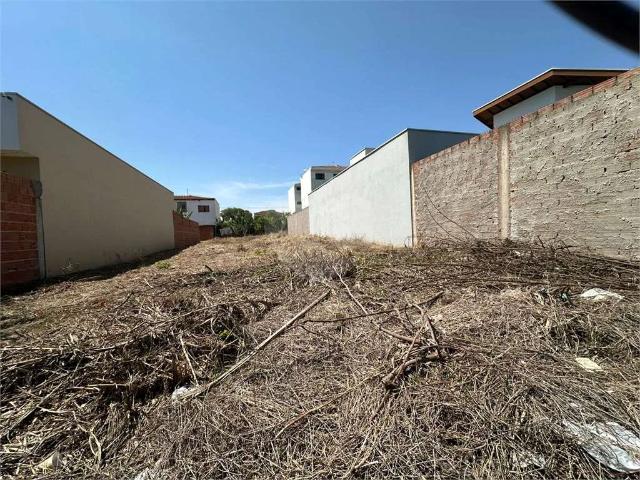 Terreno / Lote para Venda em São Carlos/SP Vila Brasília