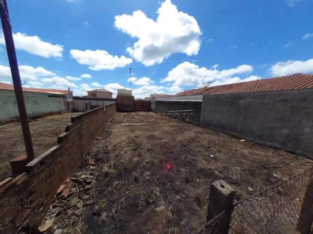 Terreno / Lote para Venda em São Carlos/SP Vila Brasília