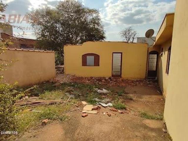 Terreno / Lote para Venda em São Carlos/SP Vila Lutfalla