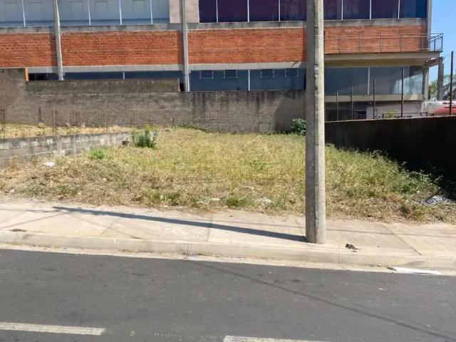 Terreno / Lote para Venda em São Carlos/SP Vila Max