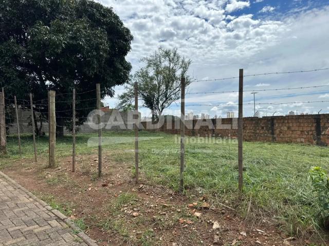 Terreno / Lote para Venda em São Carlos/SP Vila Prado