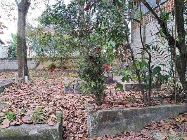 Terreno / Lote para Venda em São Gonçalo/RJ Maria Paula