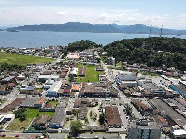 Terreno / Lote para Venda em São Francisco do Sul/SC Centro