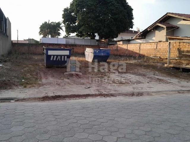 Terreno / Lote para Venda em São João Batista/SC Tajuba II
