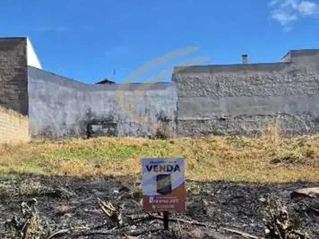 Terreno / Lote para Venda em São José do Rio Pardo/SP Portal dos Ipês I