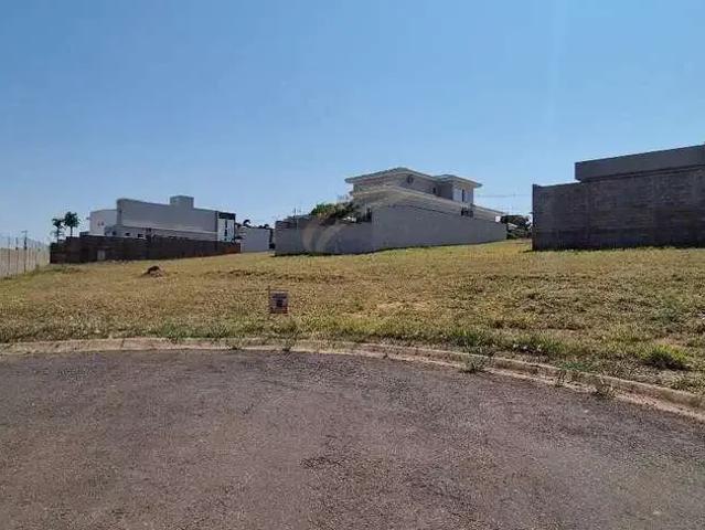 Terreno / Lote para Venda em São José do Rio Pardo/SP Residencial Macaúbas