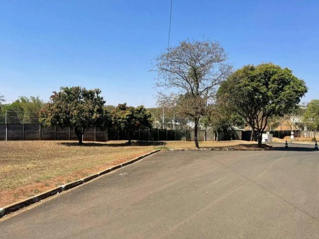 Terreno / Lote para Venda em São José do Rio Preto/SP Jardim do Cedro