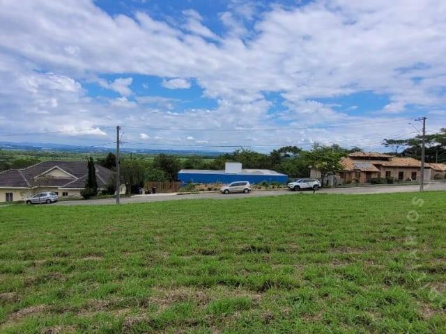 Terreno / Lote para Venda em São José dos Campos/SP Condomínio Residencial Colinas do Paratehy