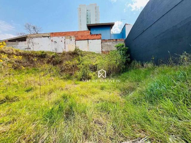 Terreno / Lote para Venda em São José dos Campos/SP Jardim América