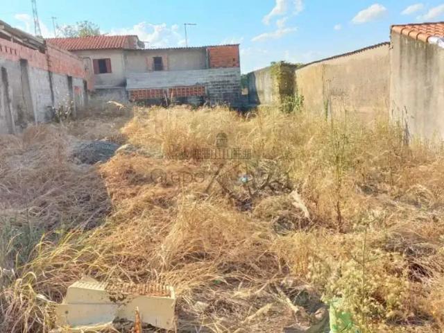 Terreno / Lote para Venda em São José dos Campos/SP Jardim Americano