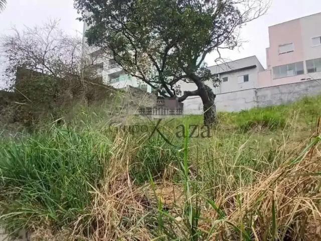 Terreno / Lote para Venda em São José dos Campos/SP Jardim das Indústrias