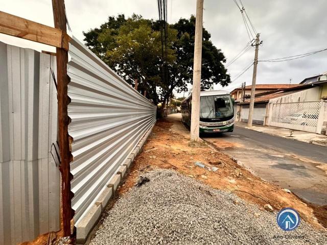 Terreno / Lote para Venda em São José dos Campos/SP Jardim das Indústrias