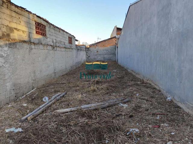 Terreno / Lote para Venda em São José dos Campos/SP Jardim Pararangaba
