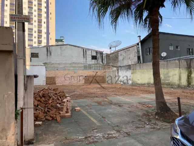 Terreno / Lote para Venda em São José dos Campos/SP Jardim São Dimas