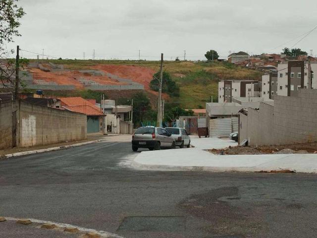 Terreno / Lote para Venda em São José dos Campos/SP Jardim São José