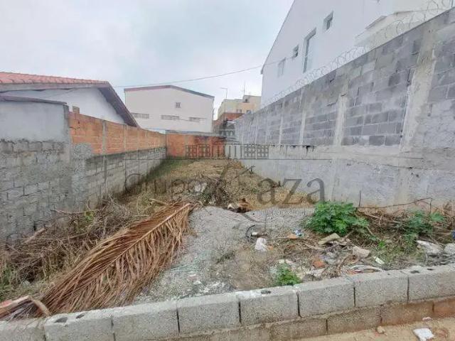 Terreno / Lote para Venda em São José dos Campos/SP Jardim Santa Júlia