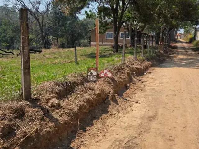 Terreno / Lote para Venda em São José dos Campos/SP Jardim Torrão de Ouro