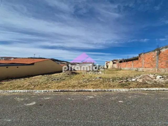 Terreno / Lote para Venda em São José dos Campos/SP Loteamento Floresta