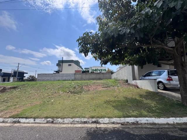 Terreno / Lote para Venda em São José dos Campos/SP Loteamento Floresta