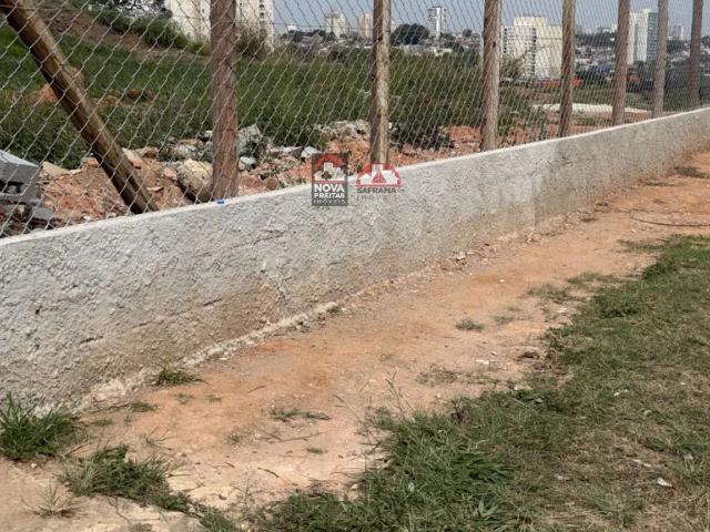 Terreno / Lote para Venda em São José dos Campos/SP Loteamento Residencial Vista Linda