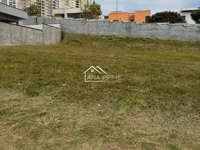Terreno / Lote para Venda em São José dos Campos/SP Urbanova