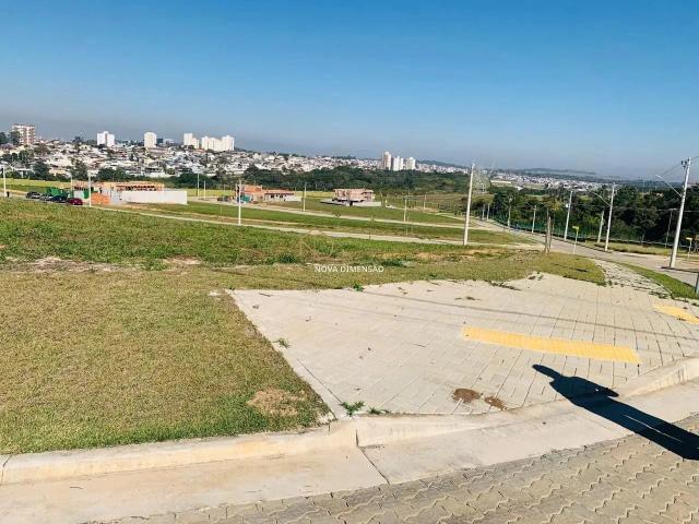 Terreno / Lote para Venda em São José dos Campos/SP Urbanova