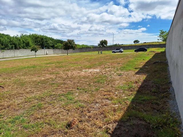 Terreno / Lote para Venda em São José dos Campos/SP Urbanova