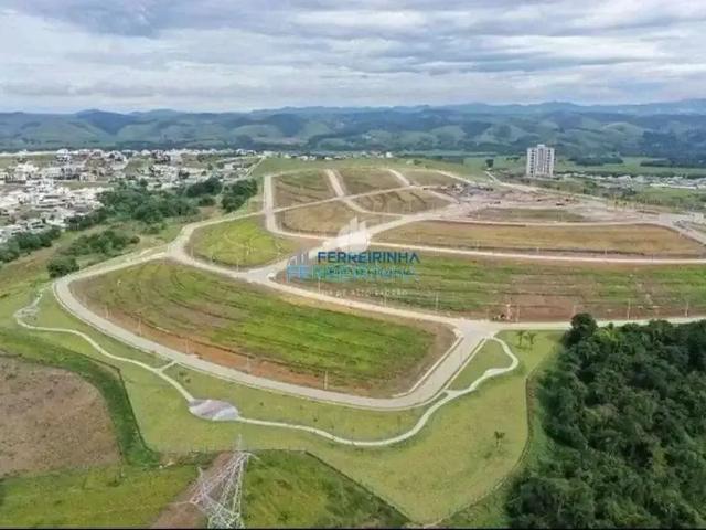 Terreno / Lote para Venda em São José dos Campos/SP Urbanova