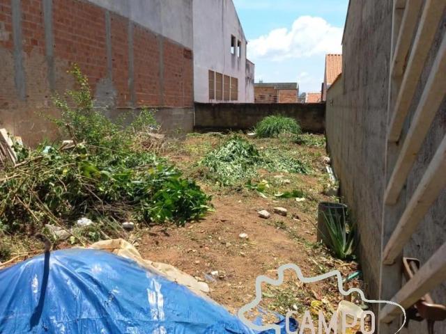 Terreno / Lote para Venda em São José dos Campos/SP Vila Unidos