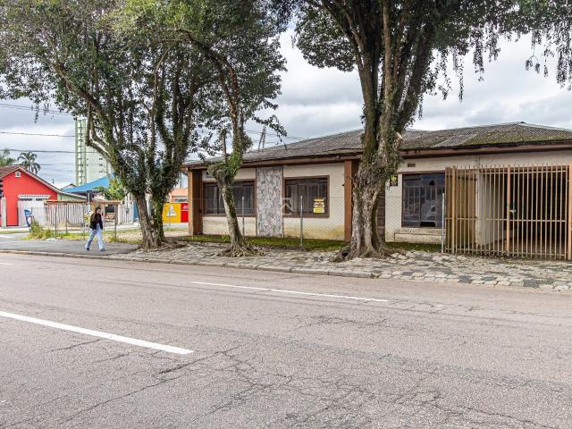 Terreno / Lote para Venda em São José dos Pinhais/PR Centro
