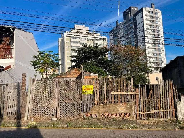 Terreno / Lote para Venda em São José/SC Barreiros