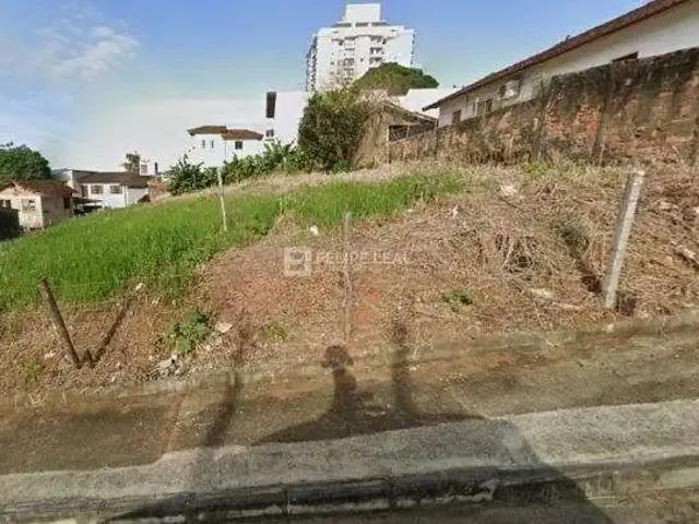 Terreno / Lote para Venda em São José/SC Barreiros