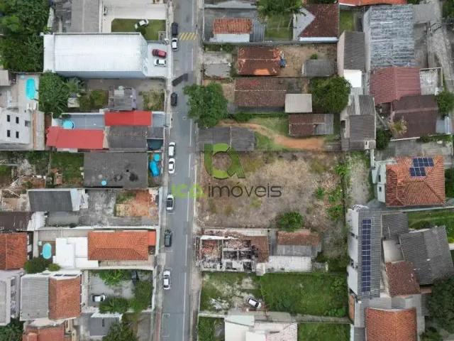 Terreno / Lote para Venda em São José/SC Barreiros