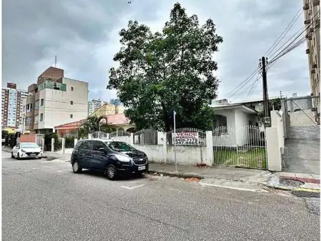 Terreno / Lote para Venda em São José/SC Campinas