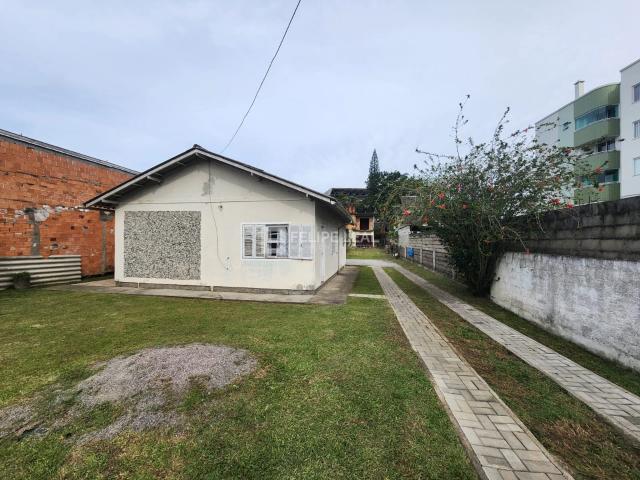 Terreno / Lote para Venda em São José/SC Flor de Nápolis 3 Quartos