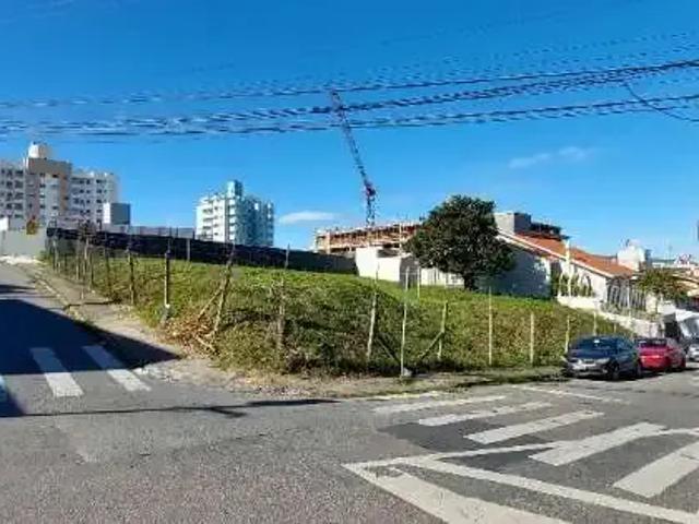 Terreno / Lote para Venda em São José/SC Floresta