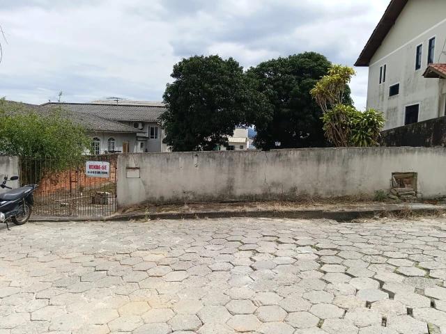 Terreno / Lote para Venda em São José/SC Forquilhinha