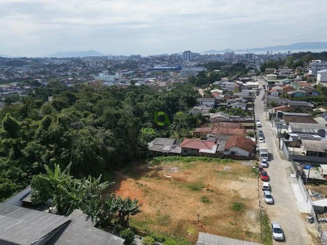 Terreno / Lote para Venda em São José/SC Ipiranga