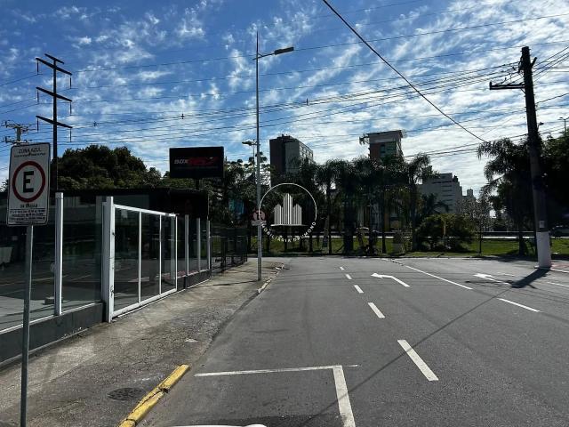 Terreno / Lote para Venda em São José/SC Kobrasol