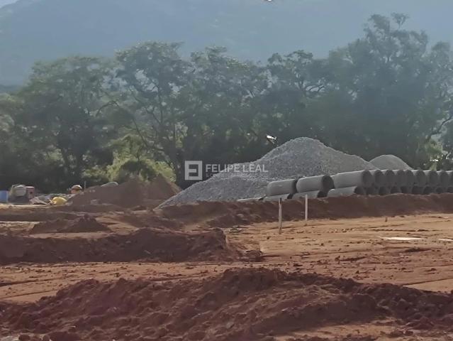 Terreno / Lote para Venda em São José/SC Potecas