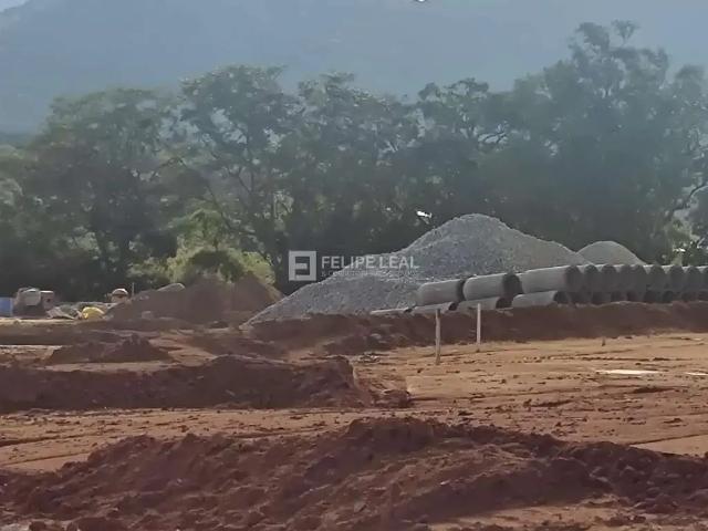 Terreno / Lote para Venda em São José/SC Potecas