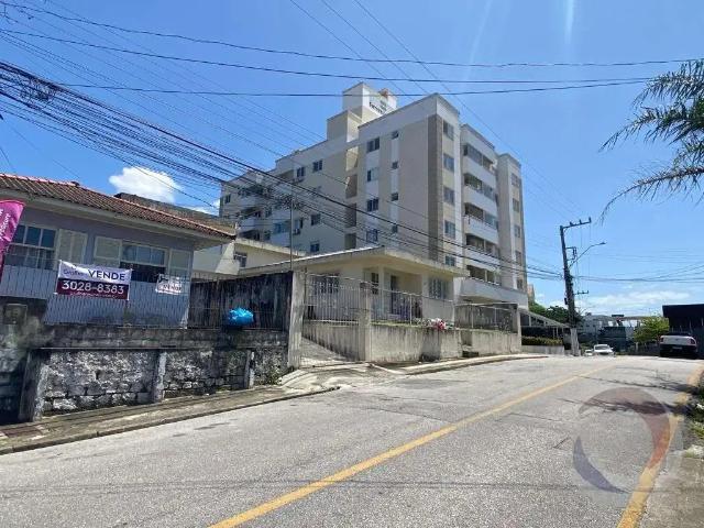 Terreno / Lote para Venda em São José/SC Praia Comprida
