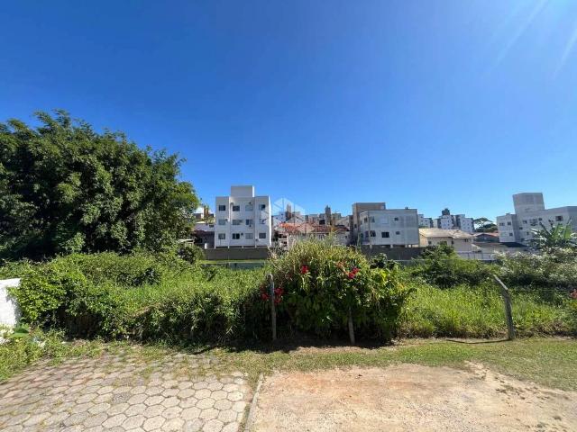 Terreno / Lote para Venda em São José/SC Serraria