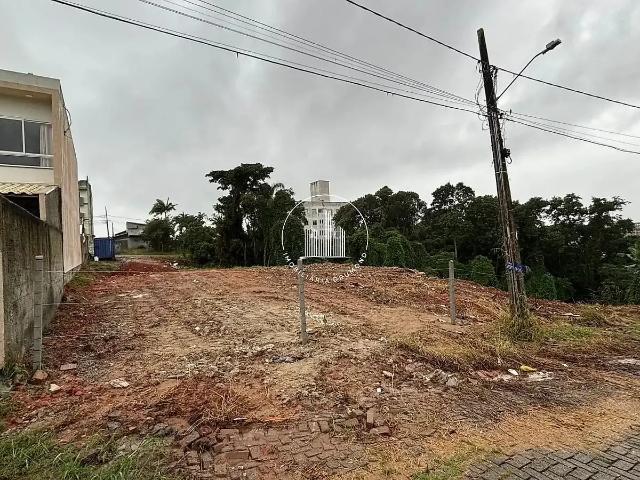Terreno / Lote para Venda em São José/SC Serraria