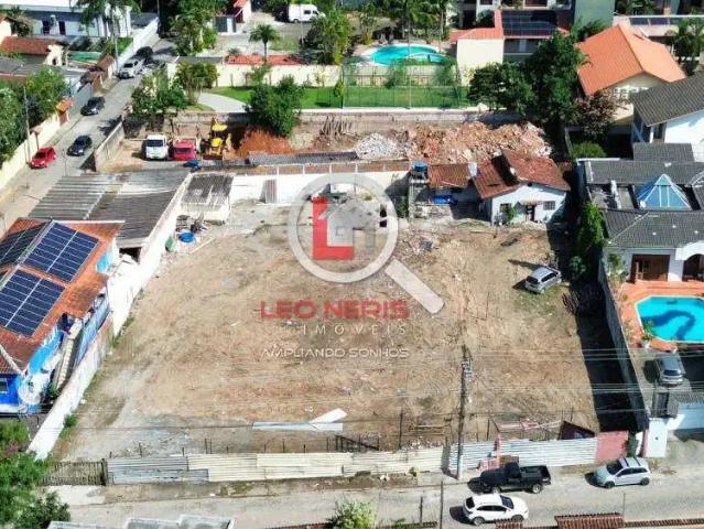 Terreno / Lote para Venda em São Sebastião/SP Boiçucanga