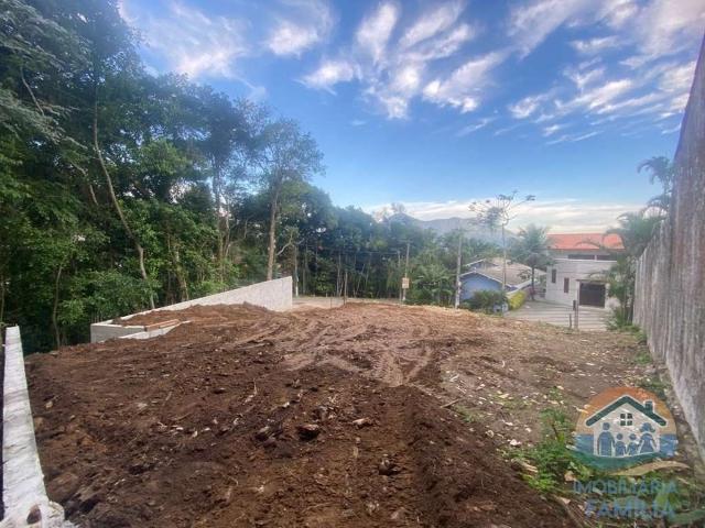 Terreno / Lote para Venda em São Sebastião/SP Guaecá