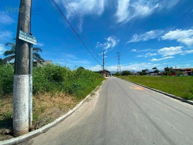 Terreno / Lote para Venda em São Sebastião/SP Jaraguá
